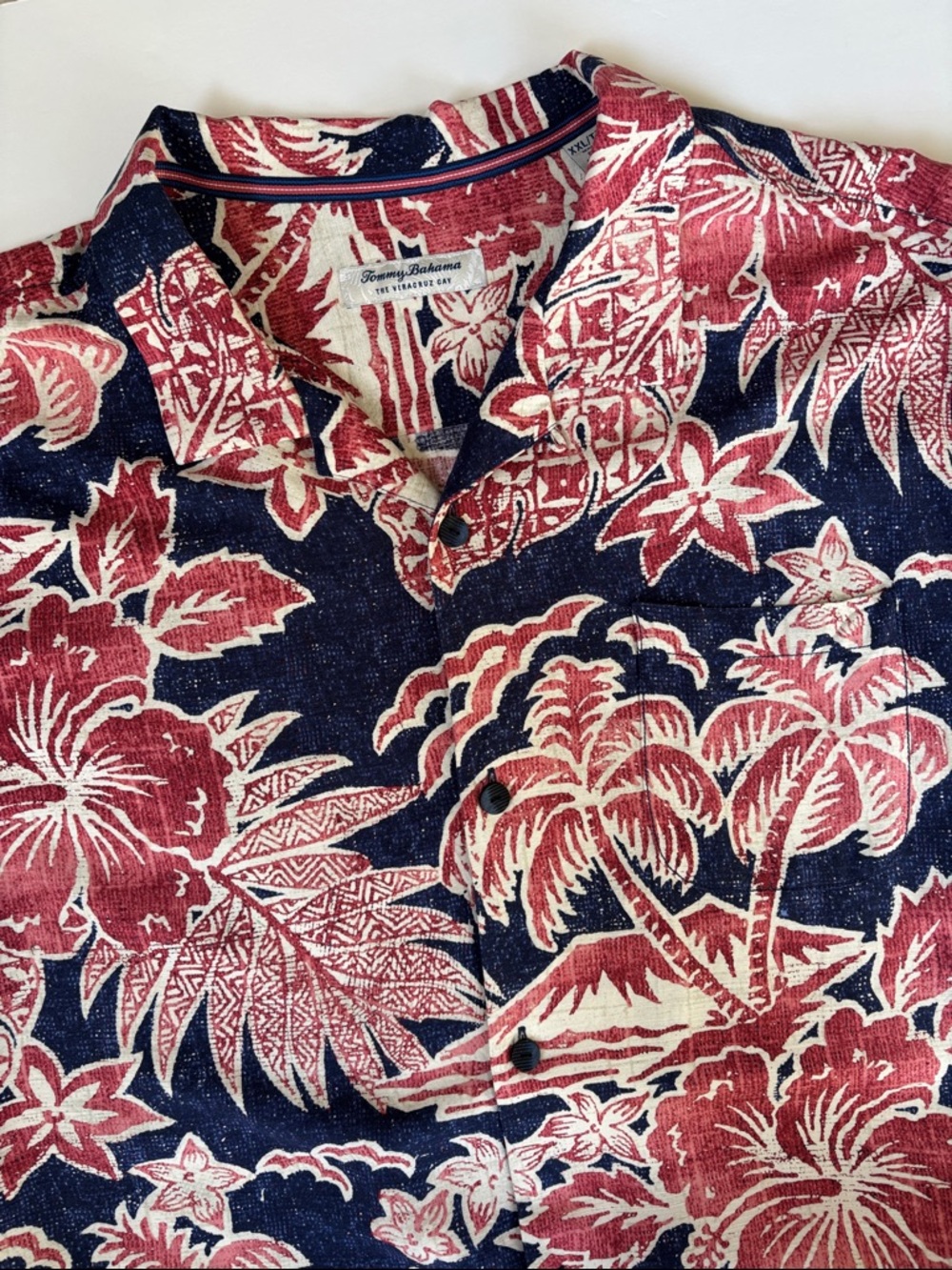 Tommy Bahama Veracruz Cay Blue Pink Floral Travel Hawaiian Shirt Mens Size XXL‎